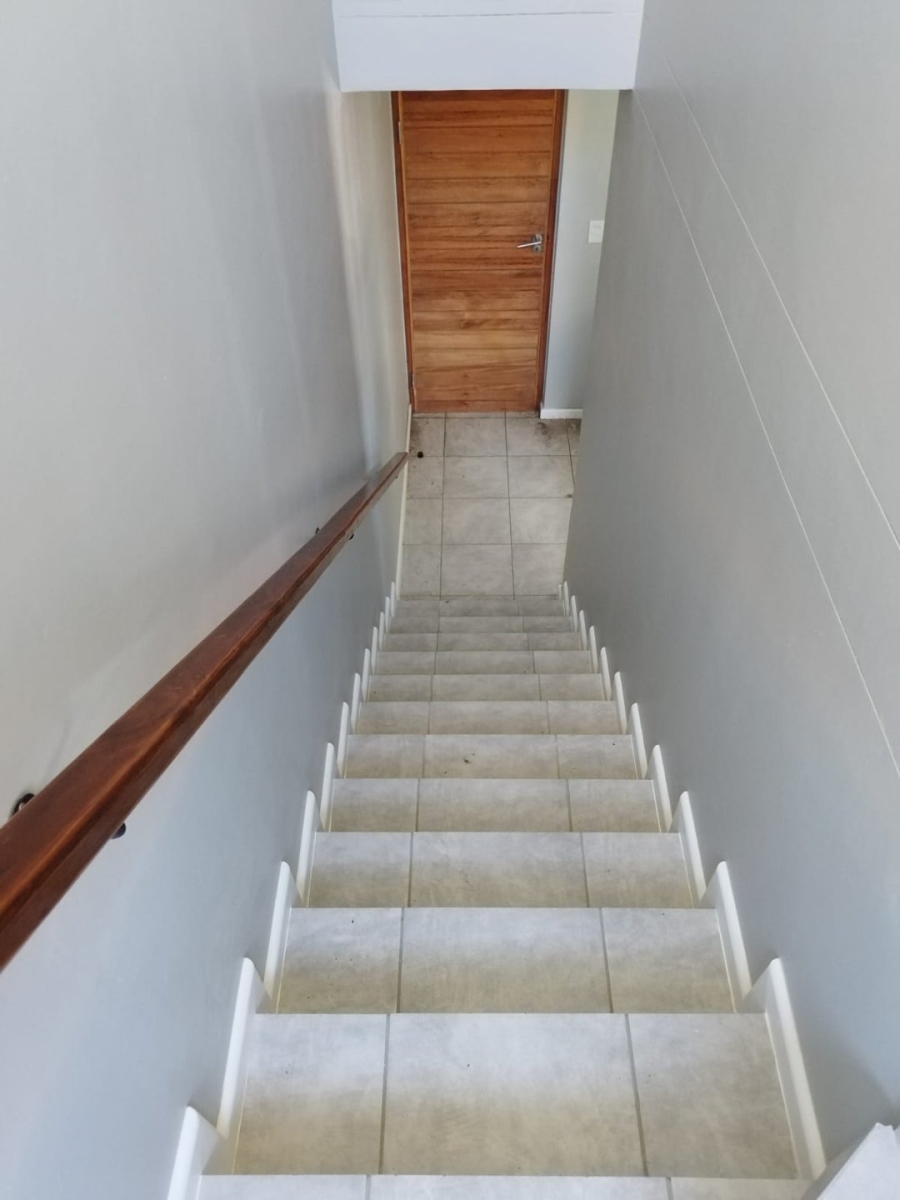 2 Bedroom Property for Sale in Kidds Beach Eastern Cape